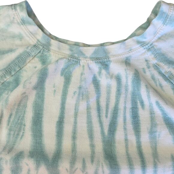 Wildflour Womens Sz XL Green and White Tie-Dye Beachy Resort Wear Tee Shirt Top - Picture 4 of 11